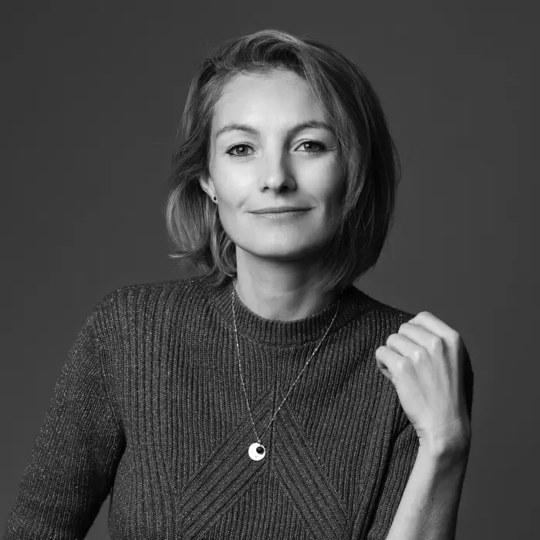 Portrait Dr Anne-Claire Ray Chirurgien Marseille